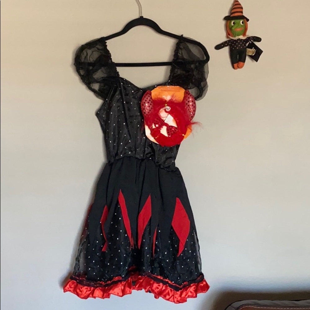 Devil dress